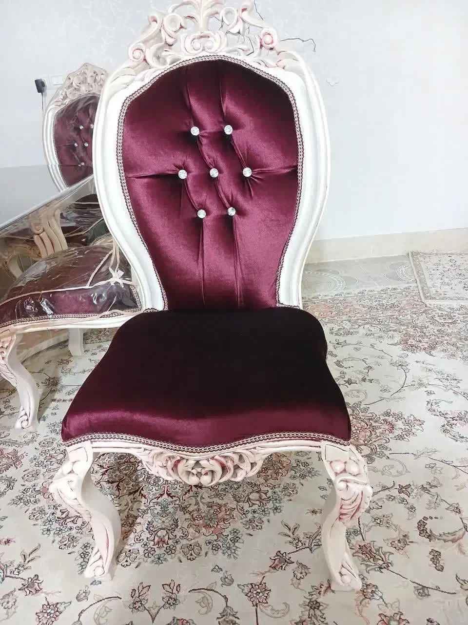 نهارخوری|میز و صندلی غذاخوری|هشتگرد, فاز ۳ مهستان|دیوار