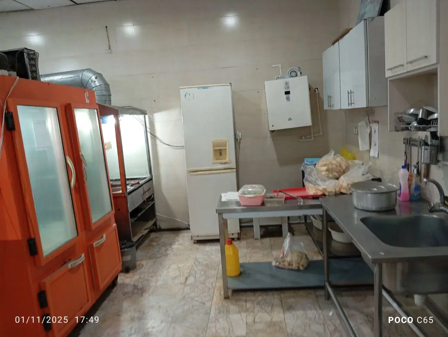 واگذاری مغازه ساندویچی پیانو|اجارهٔ مغازه و غرفه|مشهد, هفده شهریور|دیوار