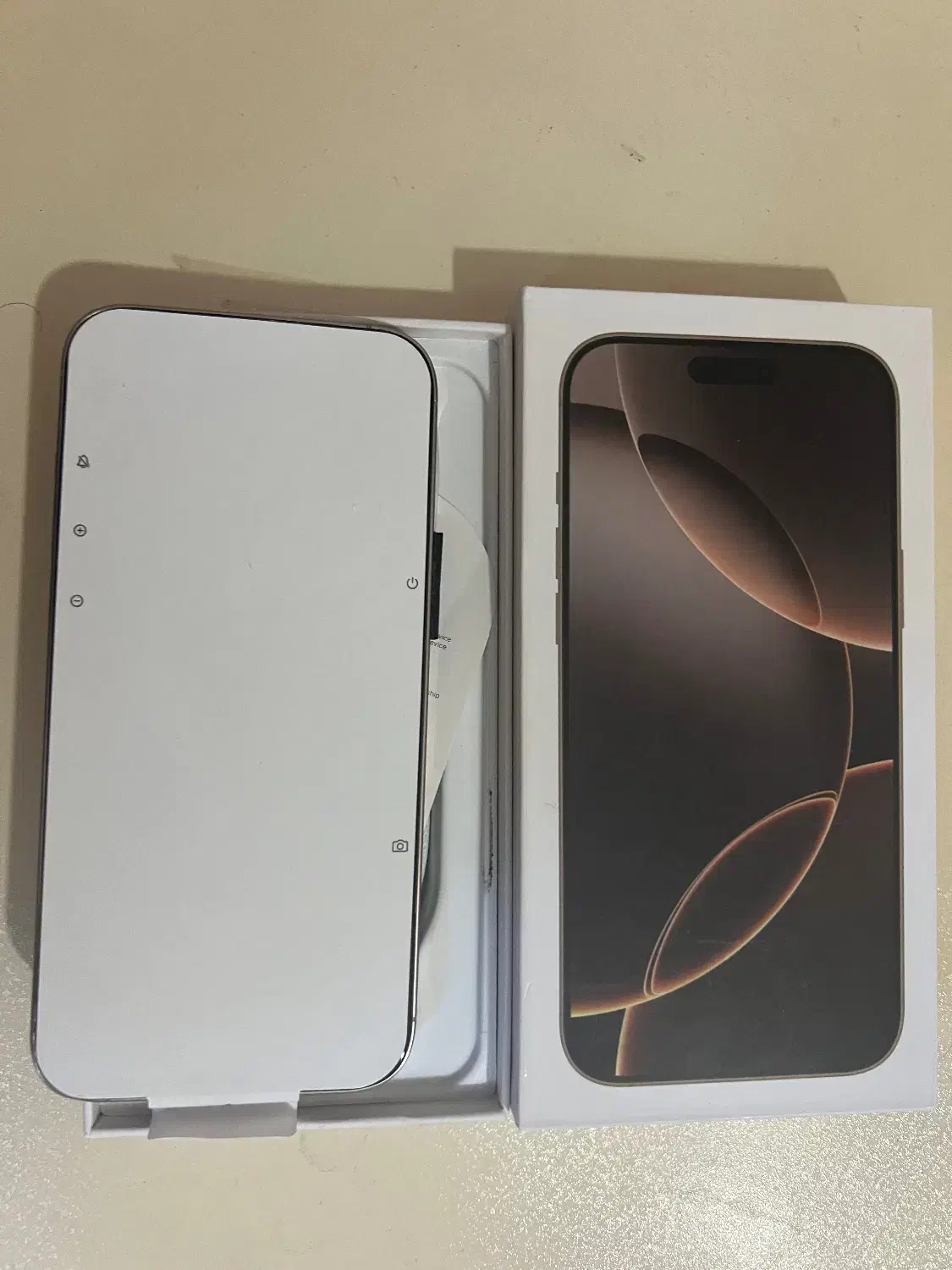 آیفون ۱۶پرو مکس طرح|موبایل|ورامین, ورامین|دیوار