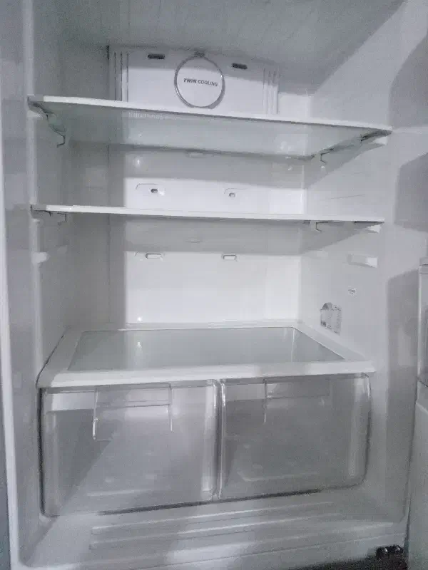 فروش فوری   قیمت توافقی|یخچال و فریزر|پاکدشت, حصار امیر|دیوار