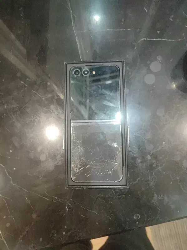 z flip 5 نیاز به تعمیر|موبایل|تهران, هروی|دیوار