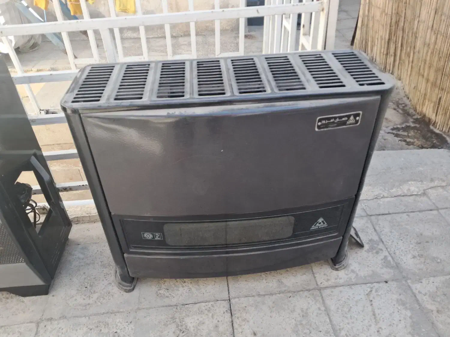 بخاری گازی جهان افروز|بخاری، هیتر، شومینه|باغستان, |دیوار