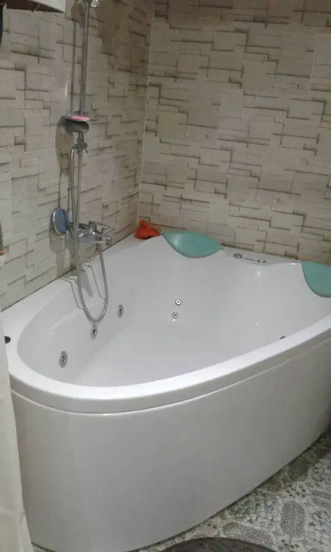 سویت تمیز خ خیام و ویلایی پارکینگ دار|اجارهٔ کوتاهمدت آپارتمان و سوئیت|ارومیه, |دیوار