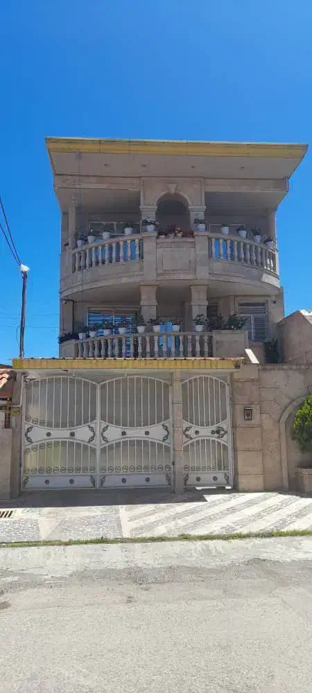 ویلا ۲۱۹متری تریپلکس تنکابن مبله|فروش خانه و ویلا|شیرود, |دیوار