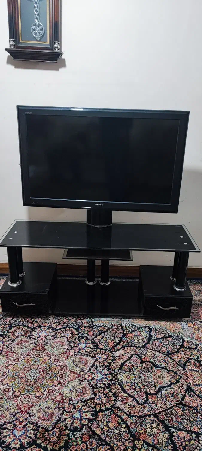 تلویزیون ال سی دی 40اینچ براویا سونی|تلویزیون و پروژکتور|همدان, |دیوار