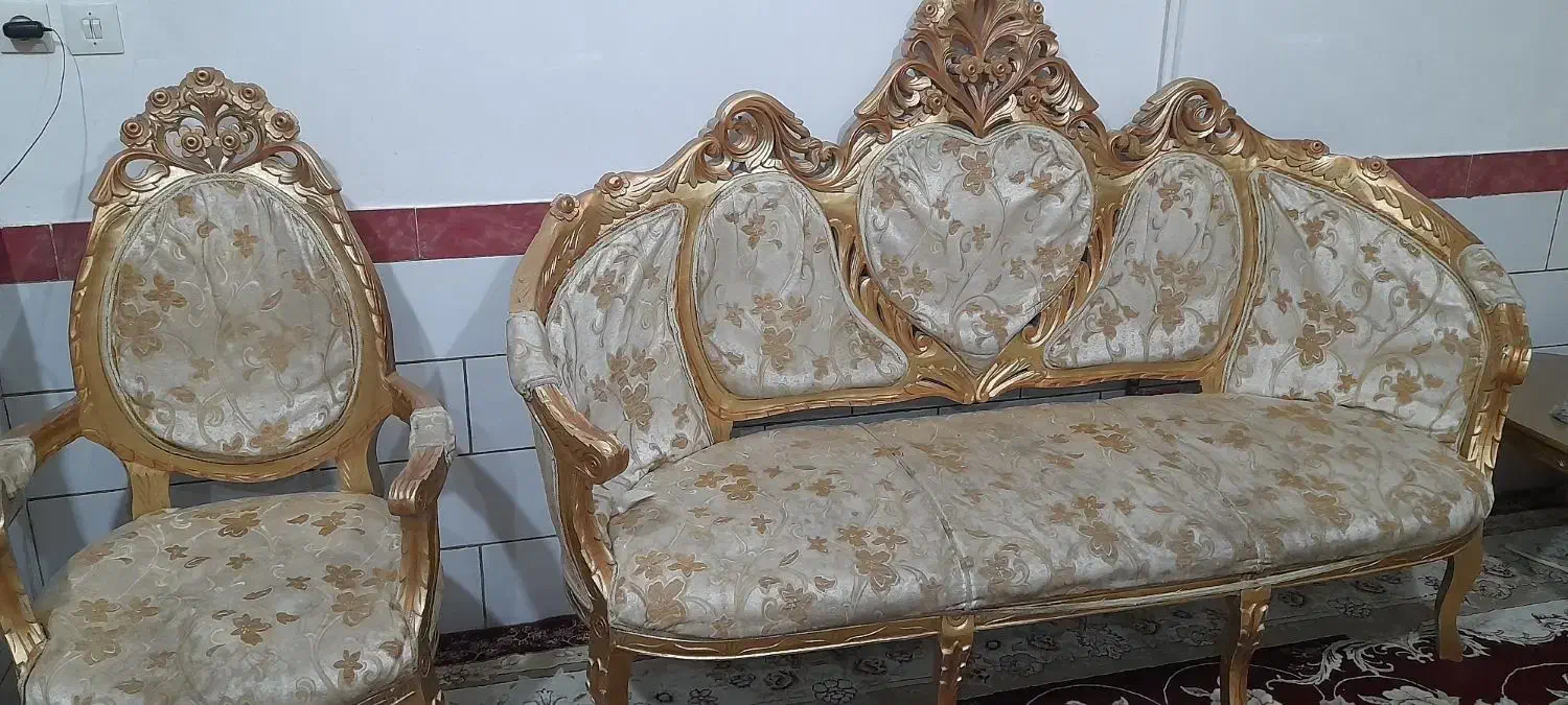 فروش مبل سلطنتی قیمت ۷میلیون|مبلمان خانگی و میز عسلی|شهرکرد, |دیوار