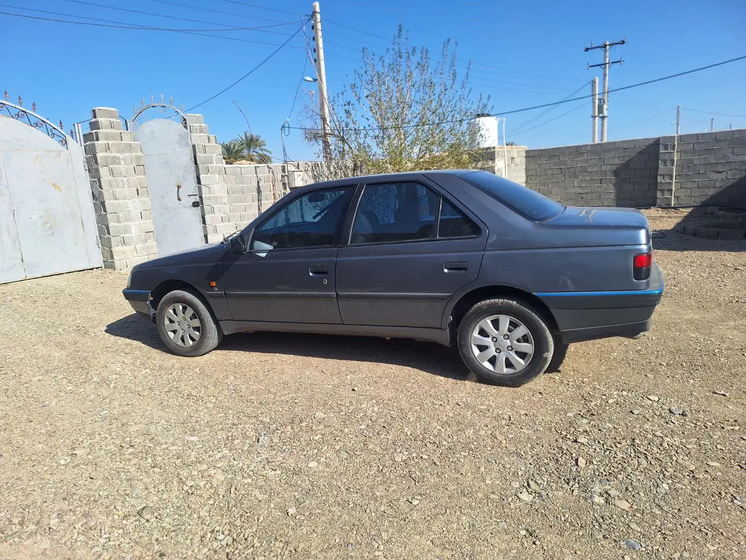 پژو۴۰۵|خودرو سواری و وانت|سراوان, |دیوار