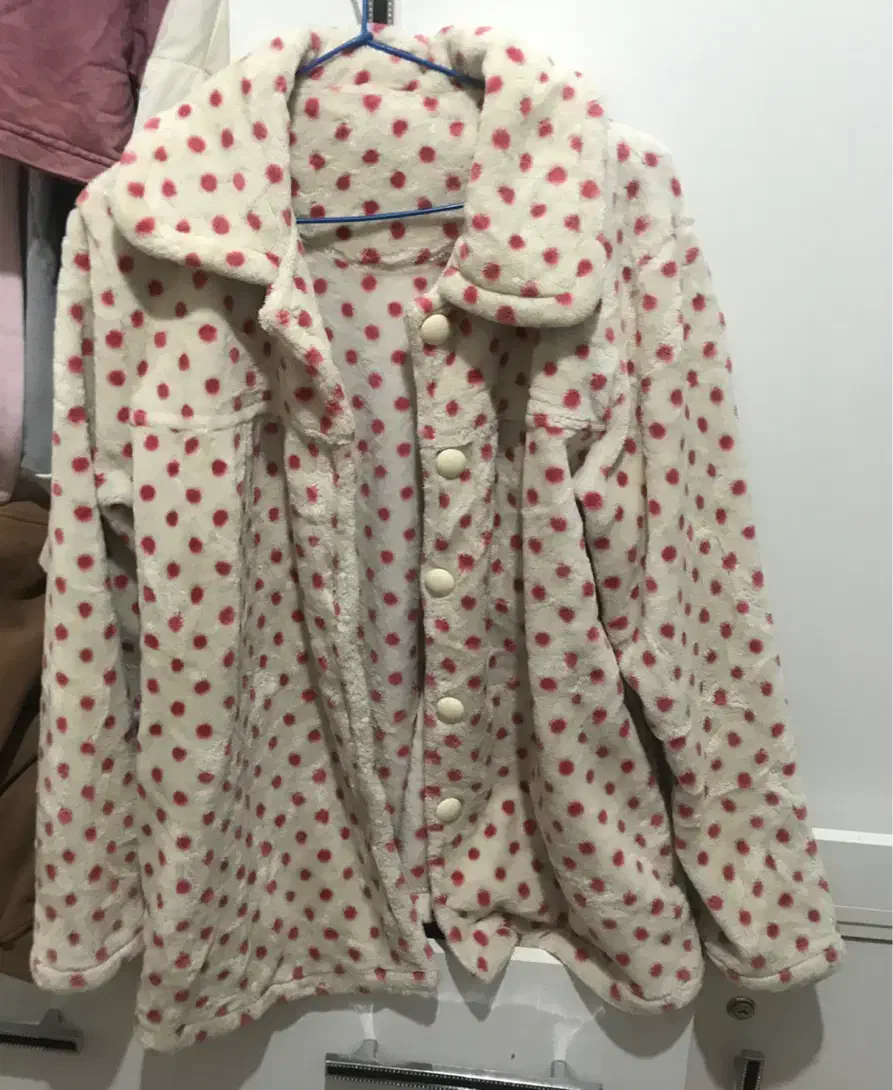 پوشاک|لباس|لواسان, |دیوار