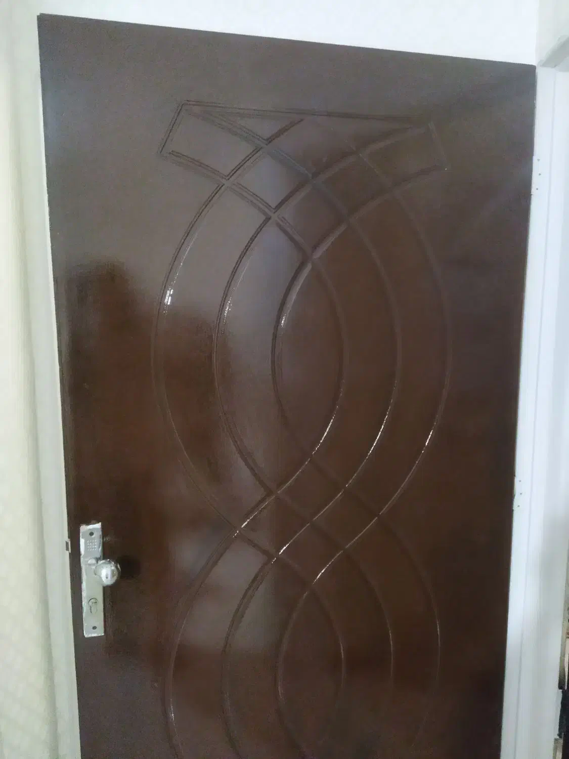 نقاشی صنعتی و ساختمانی (مزلقانی) بادستگاه پیشرفته|خدمات پیشه و مهارت|ساوه, |دیوار