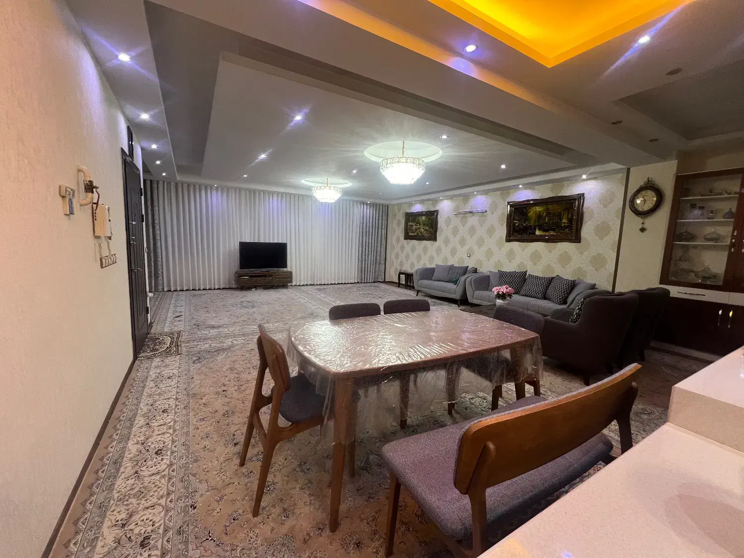 خانه فروشی سیمون بولیوار تک واحد|فروش آپارتمان|تهران, مرادآباد|دیوار