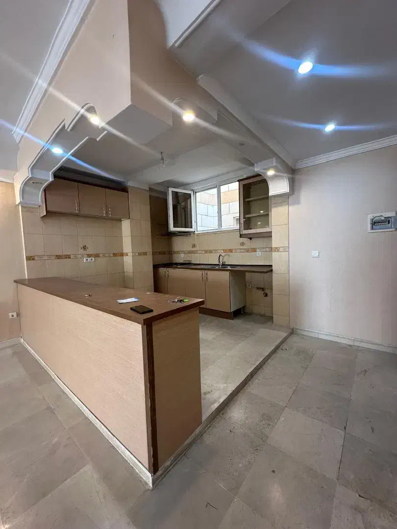 دنبال واحد ۹۰ متری / دوخوابه/ فول میگردی بیا اینجا