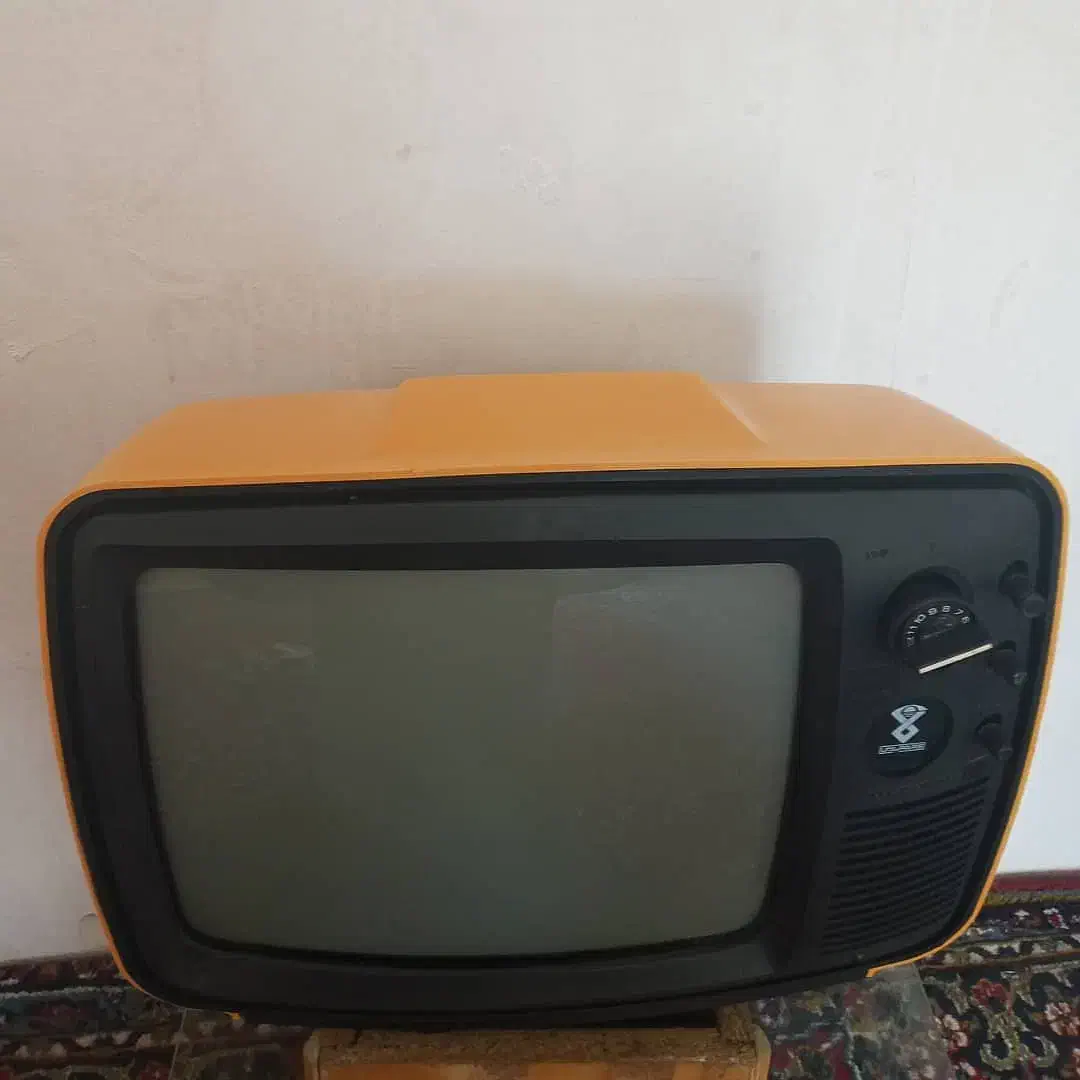 تلویزیون سیاه سفید|تلویزیون و پروژکتور|سبزوار, ولیعصر (نجار آباد)|دیوار
