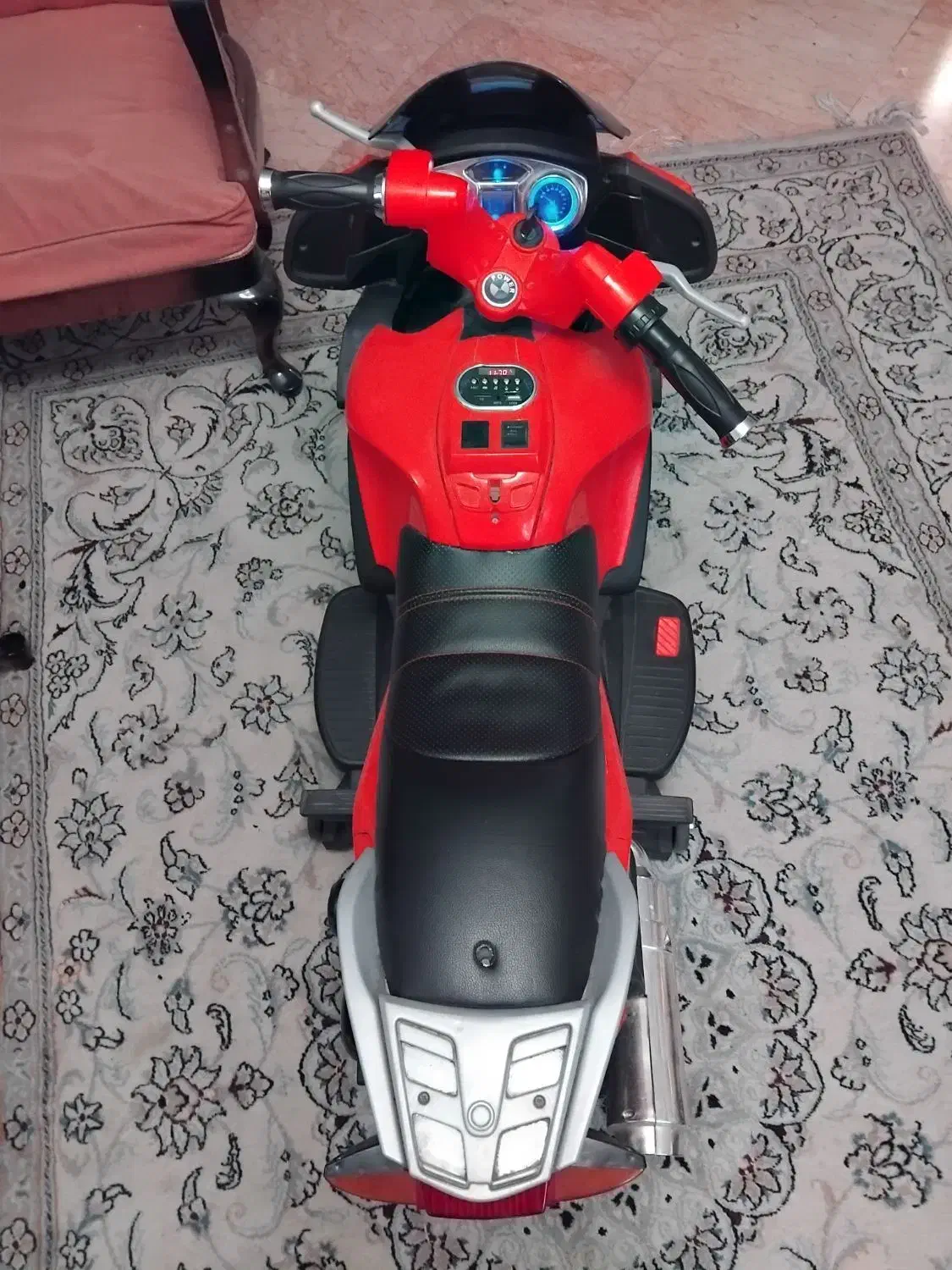 موتور شارژی در حد نو|اسباببازی بچه|تهران, اختیاریه|دیوار