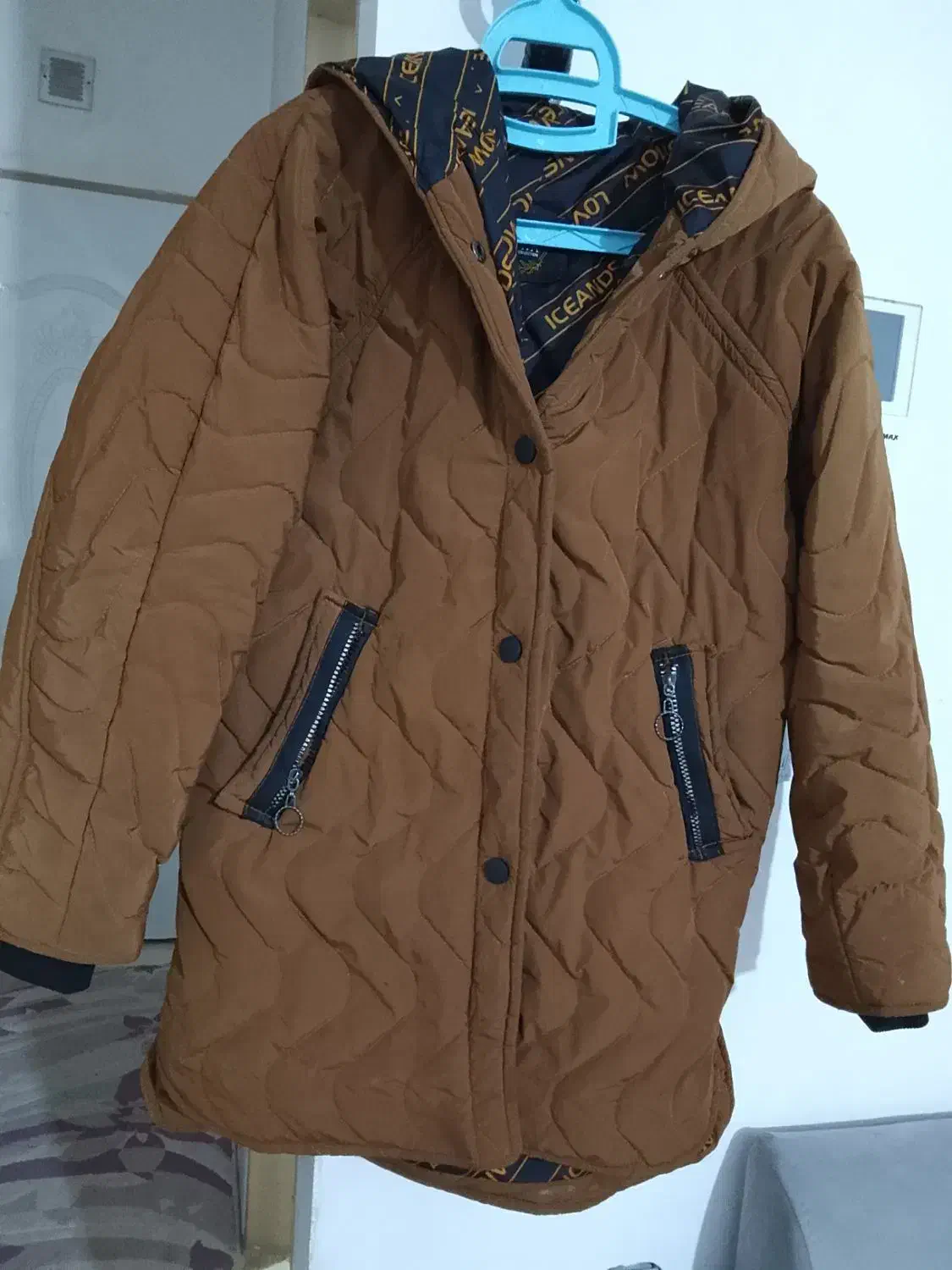 کاپشن وپالتو سالم بدون هیچ ایرادی سایز۴۴/۴۶|لباس|بهارستان, |دیوار