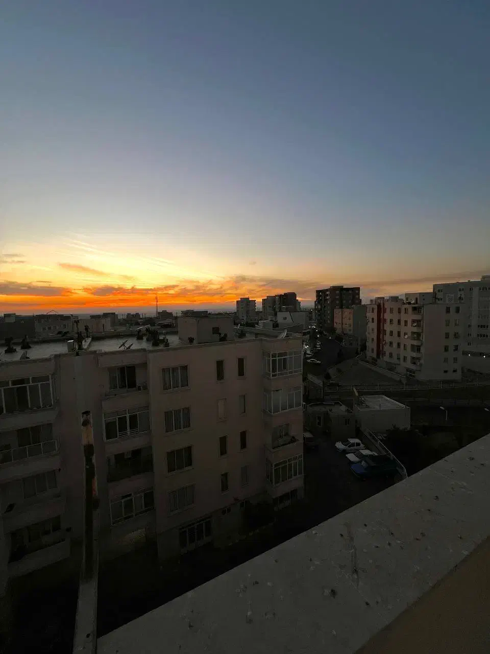 ۸۷ متر سهند بنفشه ی ۲ *املاک لرد*|فروش آپارتمان|تبریز, |دیوار