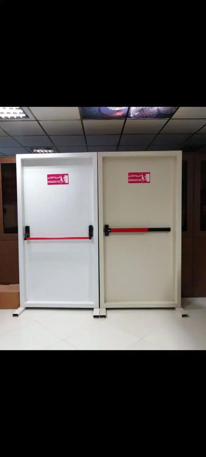 تولید در و پنجره دوجداره. قیمت عمده در ضد سرقت|خدمات پیشه و مهارت|قزوین, |دیوار