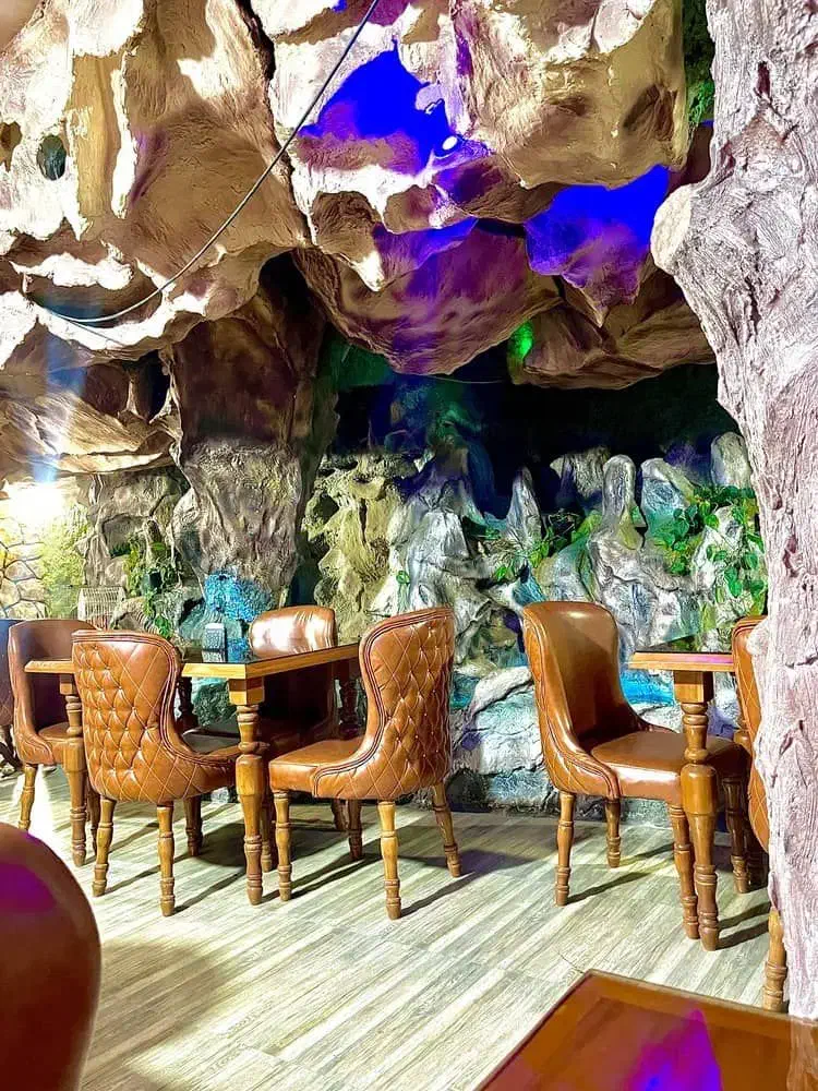 فروشی|میز و صندلی غذاخوری|سیرجان, |دیوار