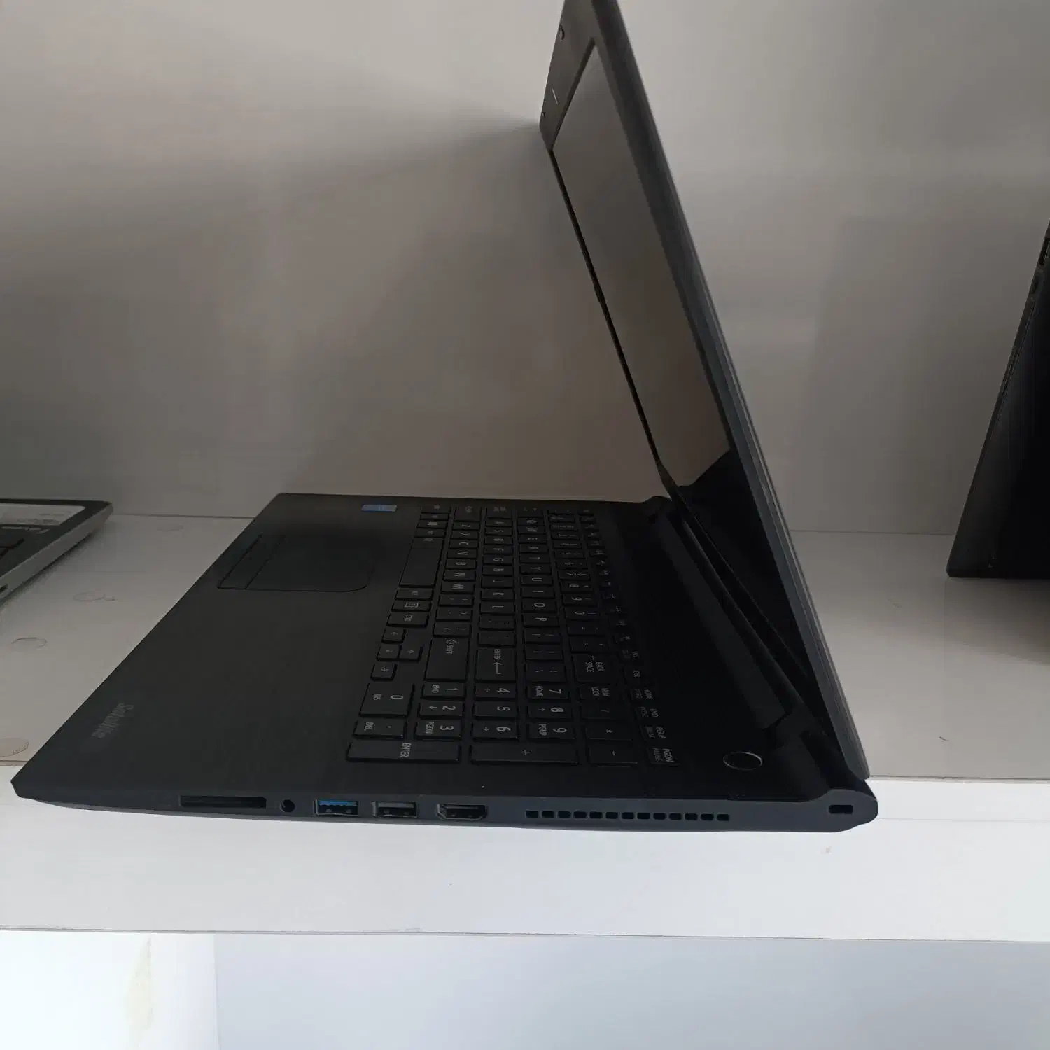 لپتاپ خیلی تمیز توشیبا Toshiba دانشجویی|رایانه همراه|کرمان, |دیوار
