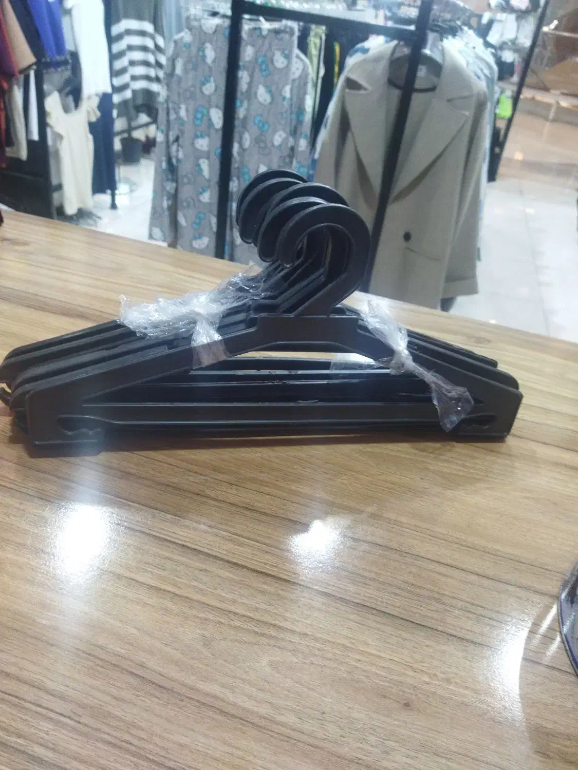 جوب کار لباس|لباس|گرگان, |دیوار