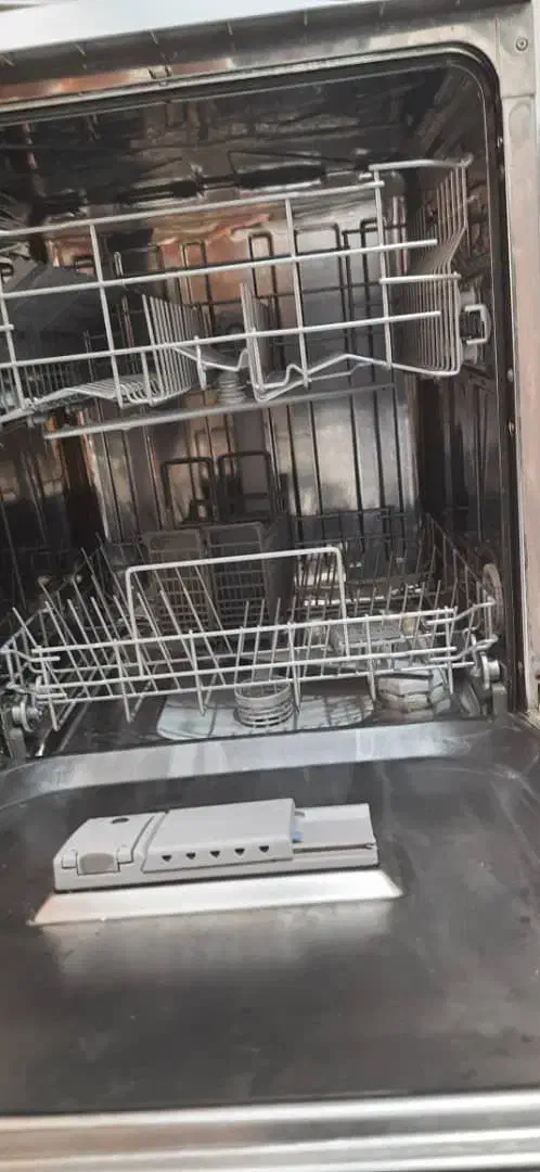 ظرفشویی زیرووات ۱۶نفره ایتالیا|ماشین ظرفشویی|نمین, |دیوار