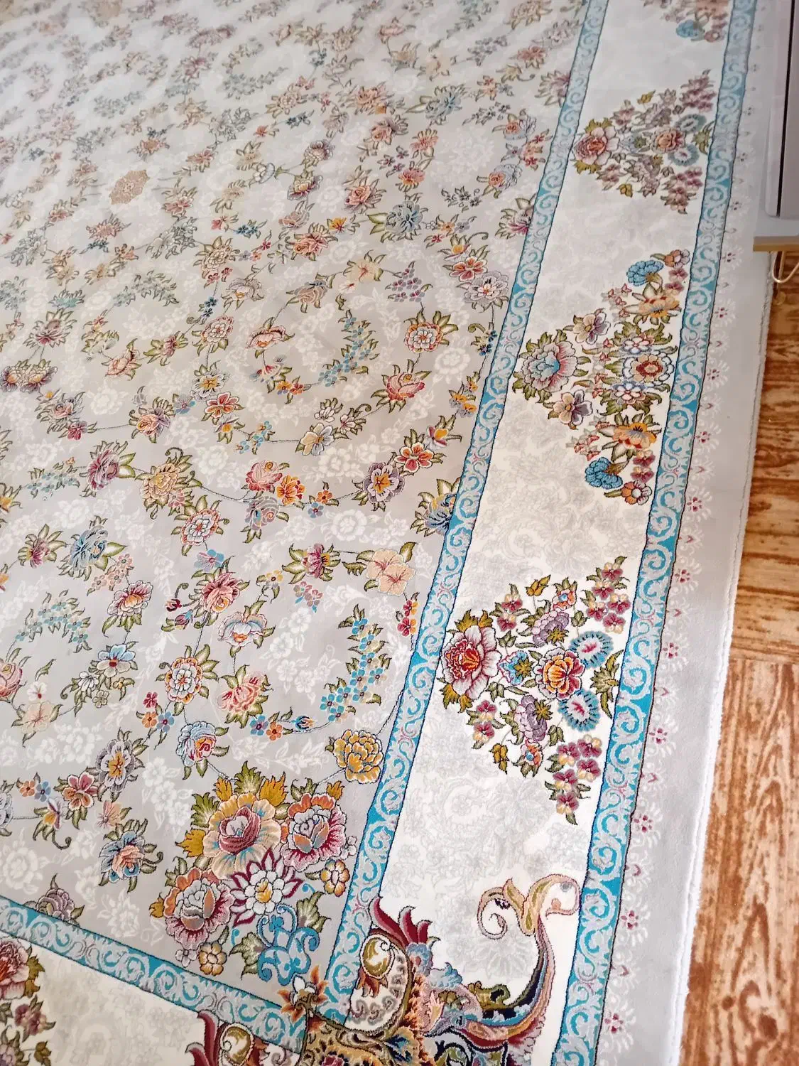 یک عدد فرش12متری و یک عدد سه متری ست|فرش|قیدار, |دیوار