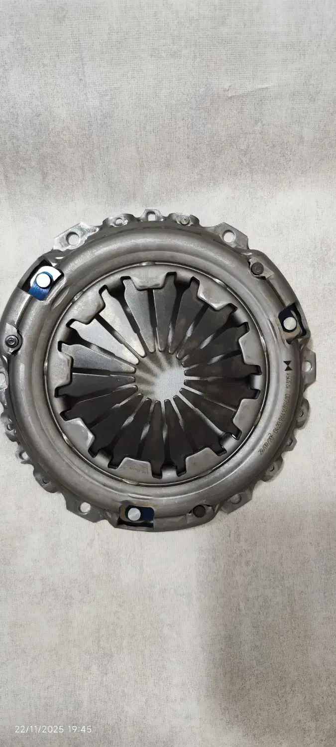 دیسک و صفحه کلاچ والئو فرانسه|قطعات یدکی و لوازم جانبی|کرج, ساسانی (قلمستان)|دیوار