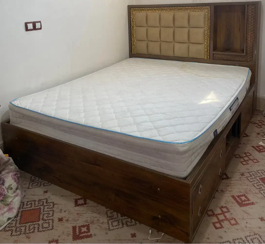 سرویس خواب دو نفره|تخت و سرویس خواب|شیراز, محراب|دیوار