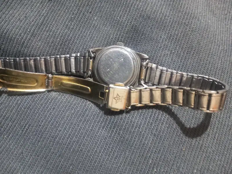 ساعت سیکو پنج زنانه قدیمی|ساعت|زرند, |دیوار