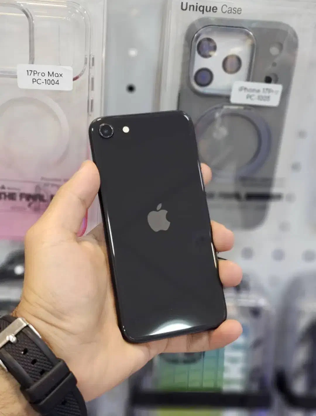 آیفون se 2020 بدون بازشدگی، ۱۲۸ گیگ|موبایل|تهران, حافظیه|دیوار