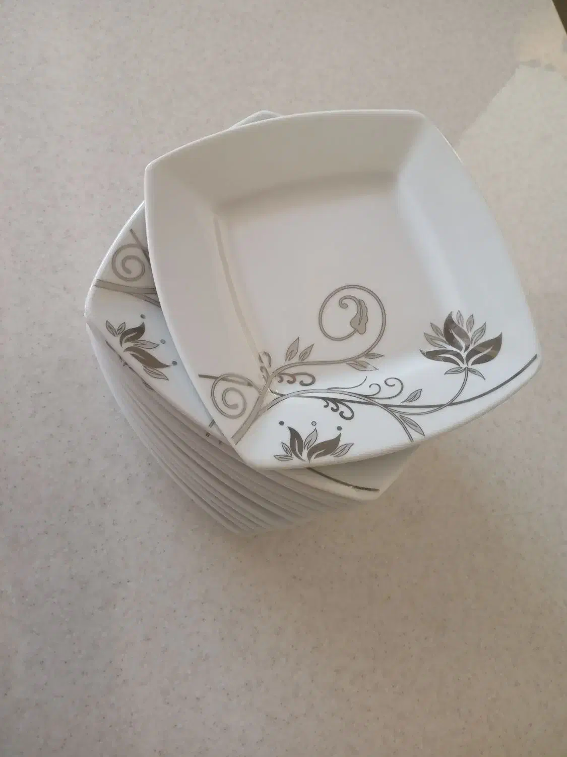 بشقاب شیرینی خوری مربع|ظروف سرو و پذیرایی|یزد, |دیوار