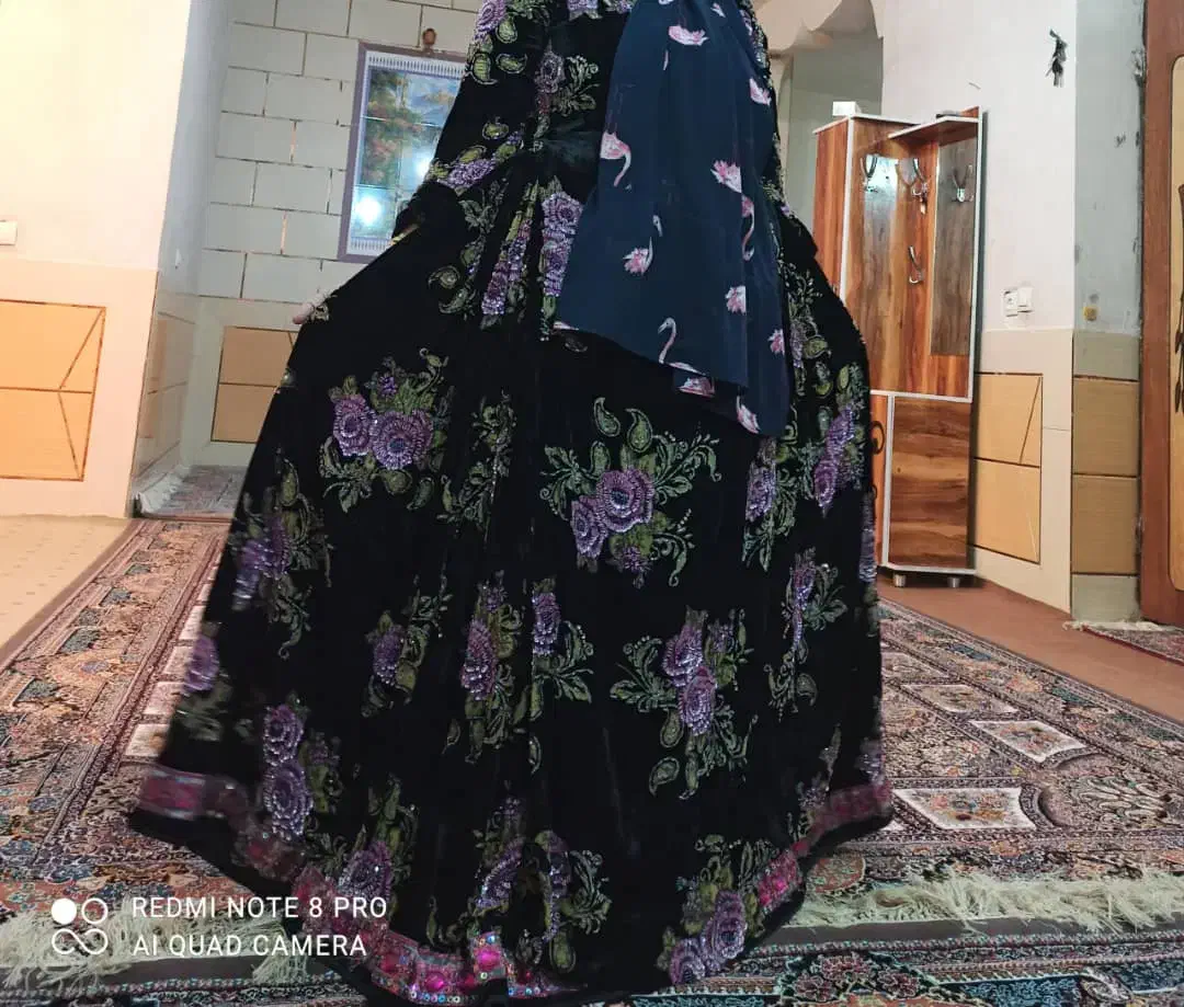 لباس محلی|لباس|یاسوج, |دیوار