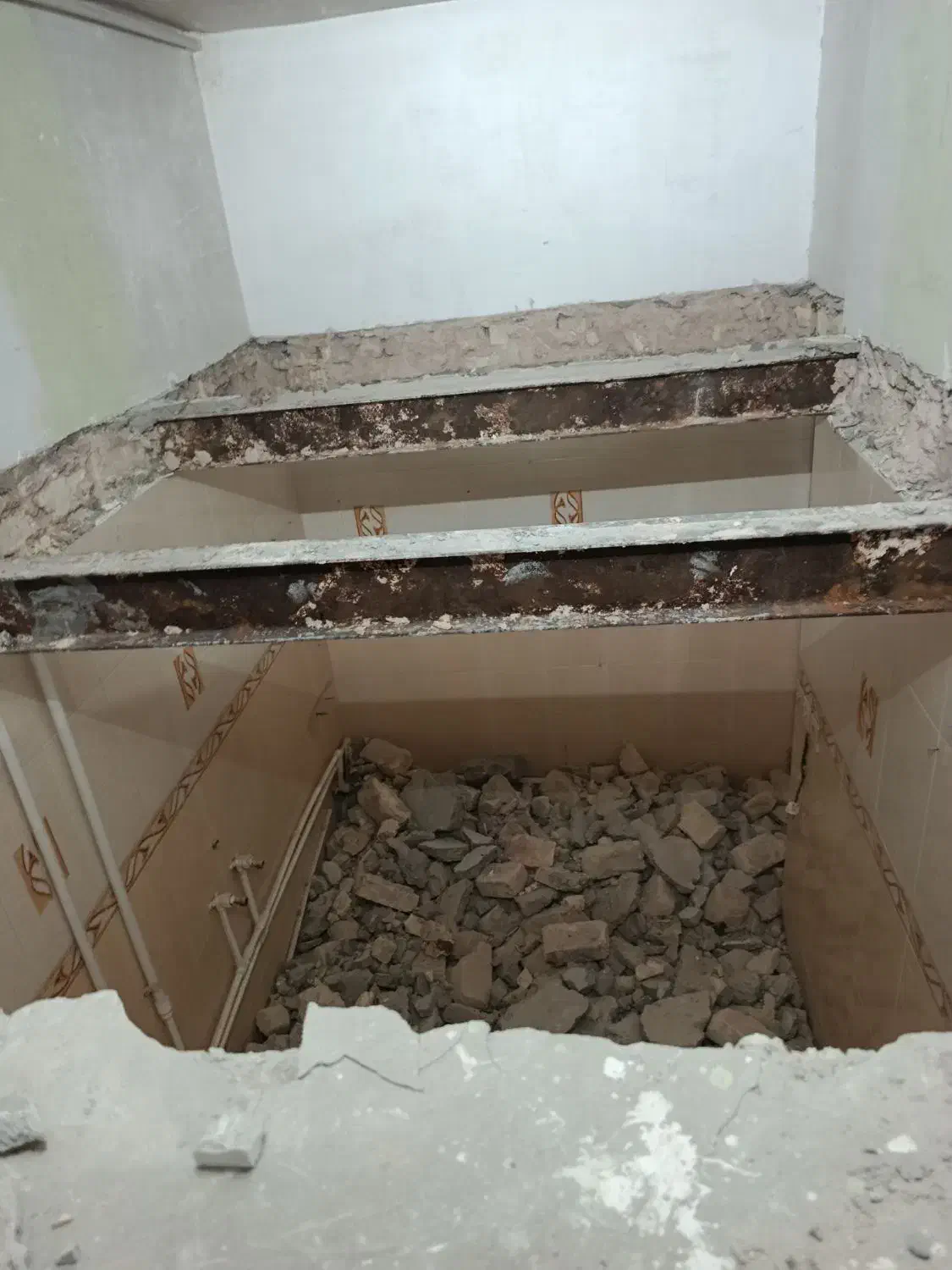 سوراخکاری و شیار زنی با تخفیف ویژه|خدمات پیشه و مهارت|اصفهان, پارک خبرنگار|دیوار