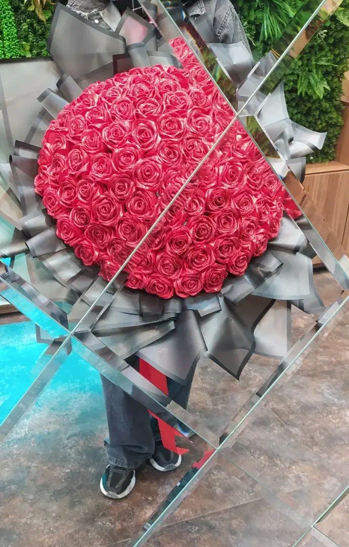 گل روبانی|گل مصنوعی|میانه, |دیوار