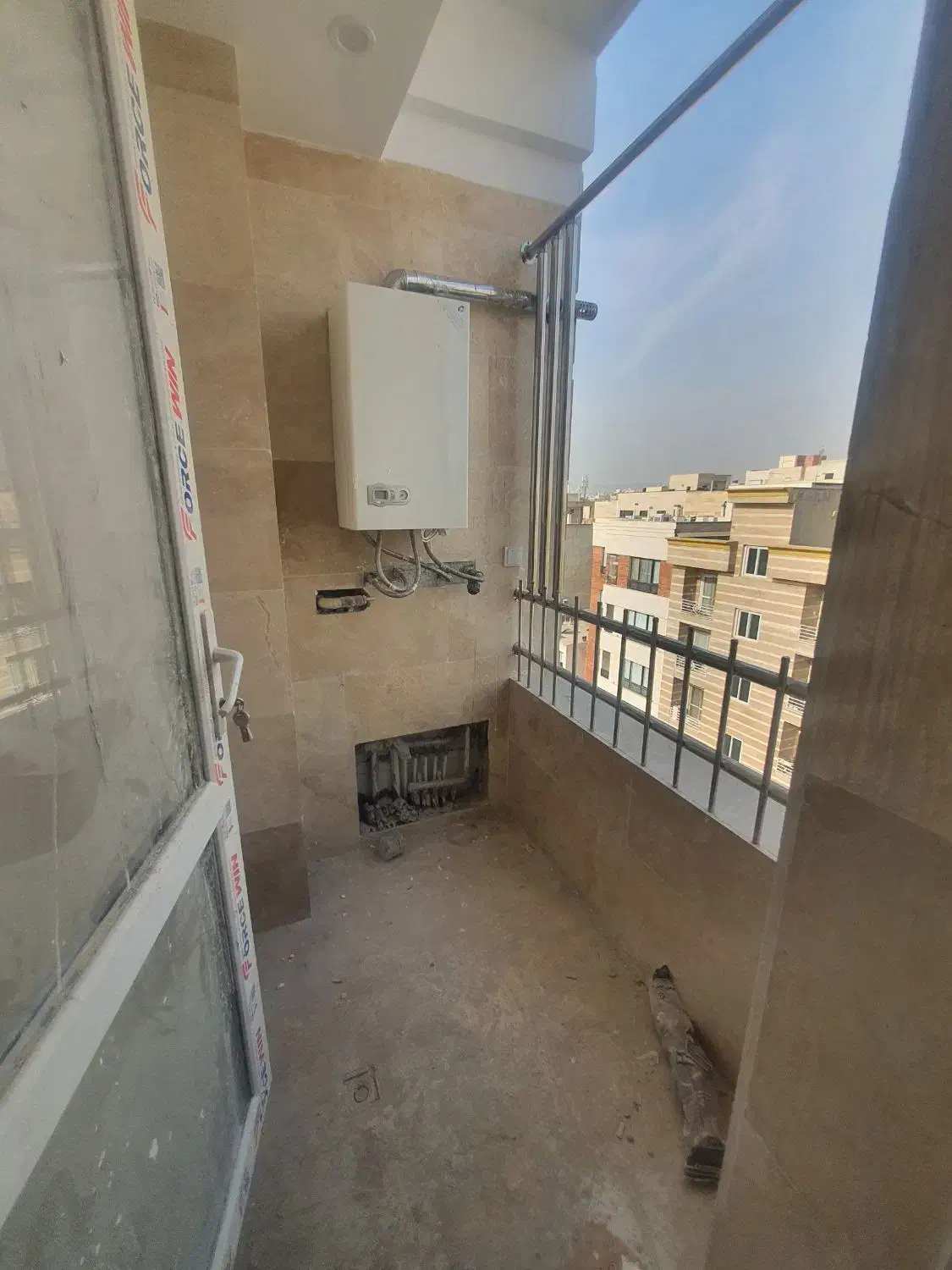 (آپارتمان ۱۰۸ متری/کلید نخورده/فول)