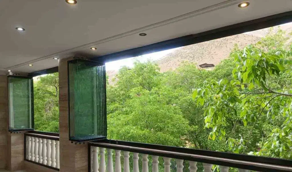 پنجره بالکنی|خدمات پیشه و مهارت|زرقان, |دیوار