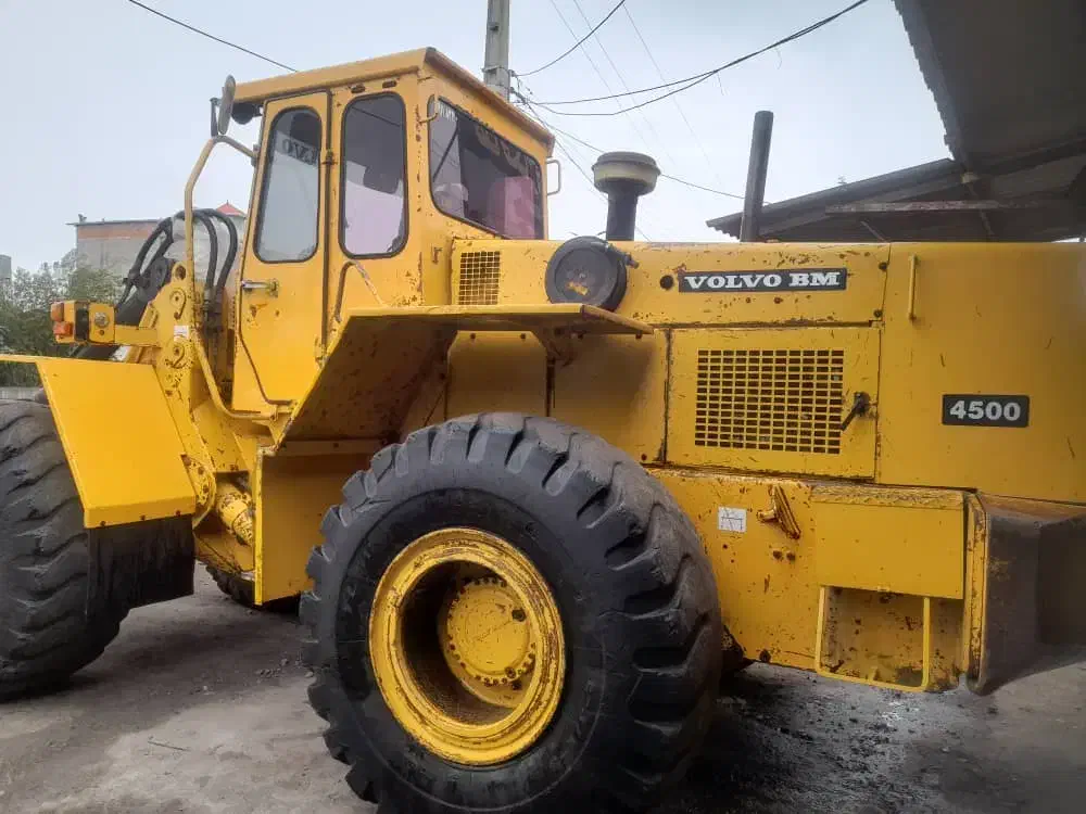 لودر ولو چهار پانصد تک پمپ|خودرو سنگین|بابل, |دیوار