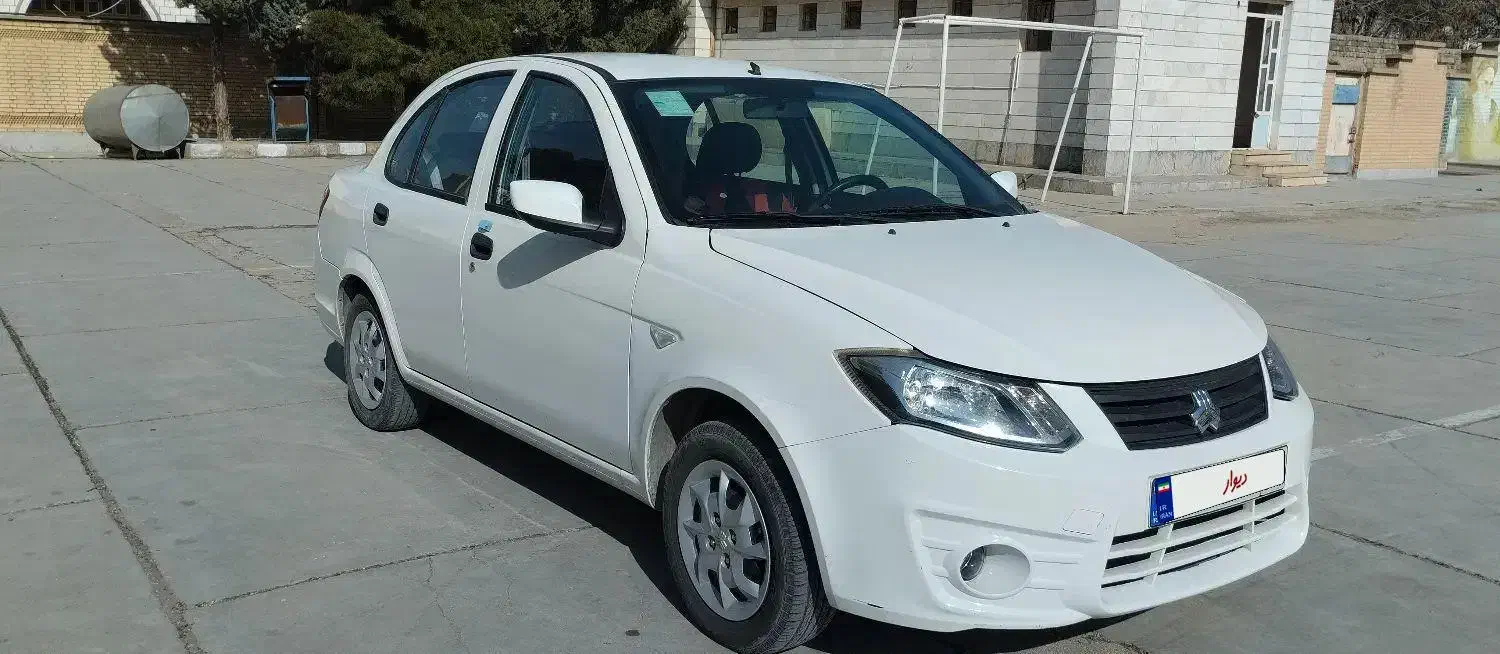 ساینا ۱۴۰۱|خودرو سواری و وانت|خرمآباد, |دیوار