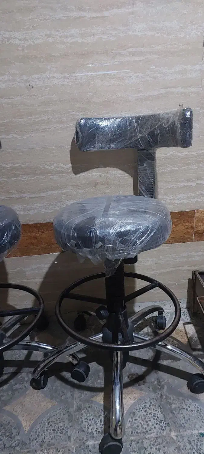 صندلی چرخدار|صندلی و نیمکت|اندیمشک, |دیوار