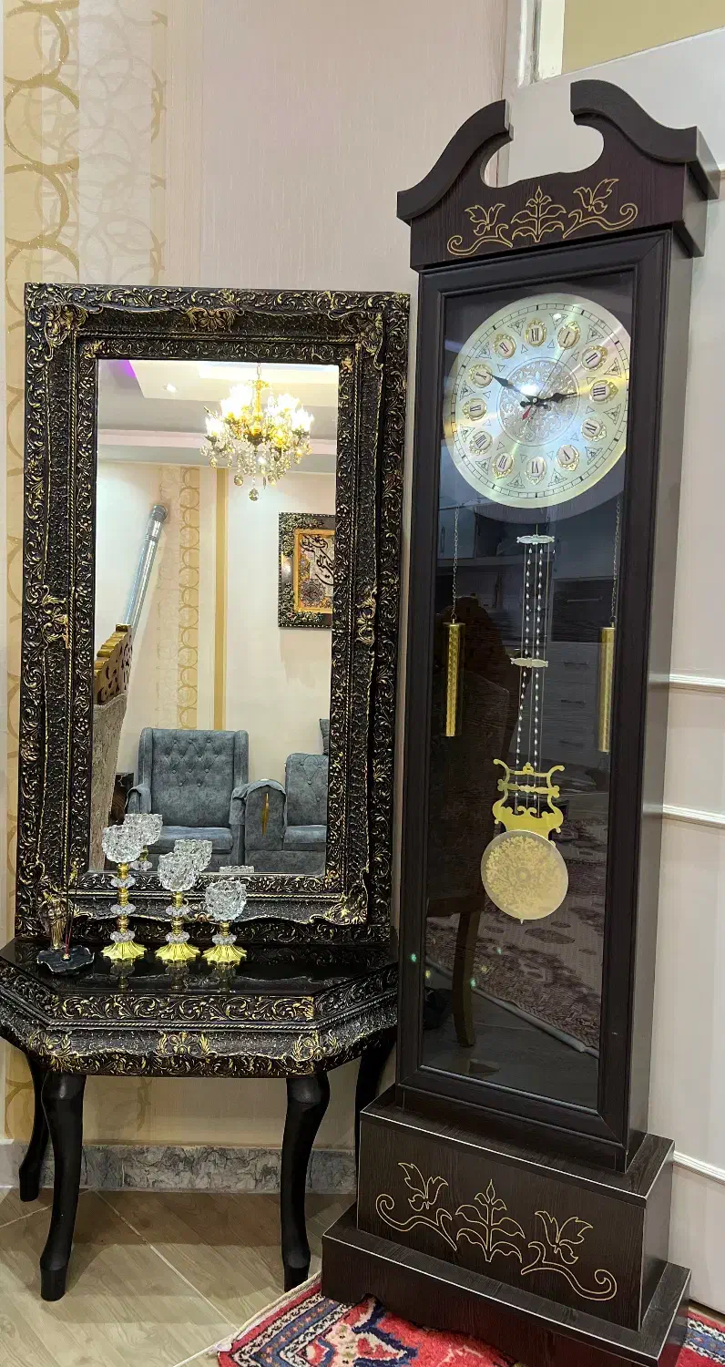 ساعت ایستاده و ایینه کنسول|بوفه، ویترین، کنسول|اراک, |دیوار