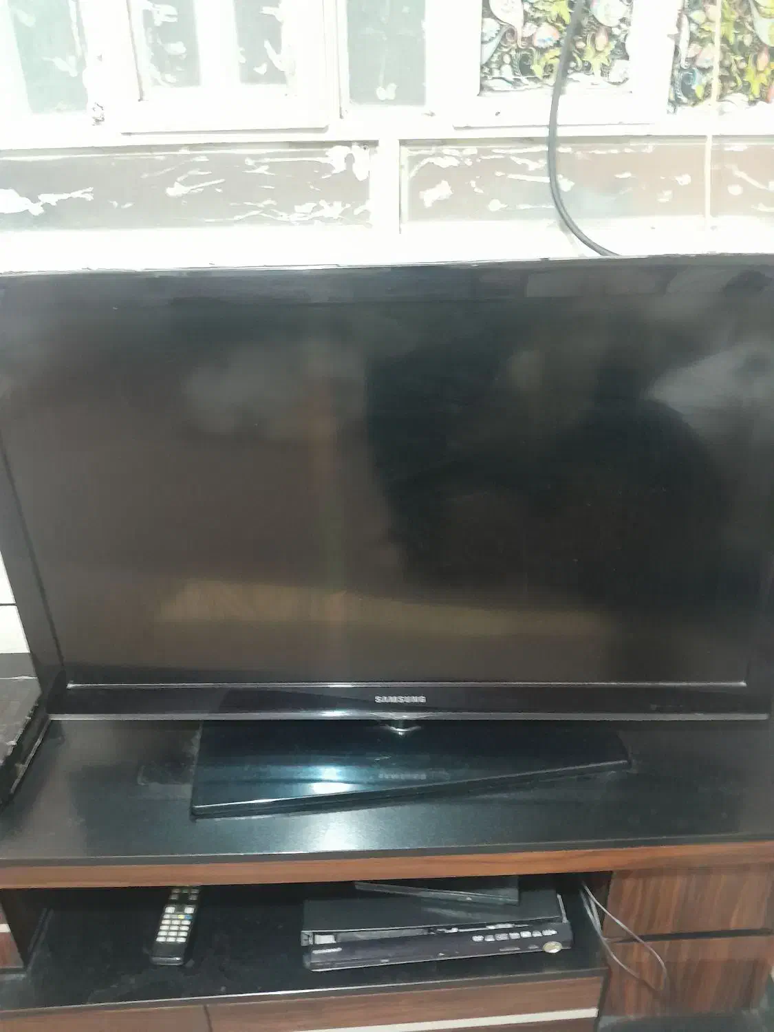 تلوزیون ال سی دی ۴۲ اینچ|تلویزیون و پروژکتور|امیدیه, |دیوار