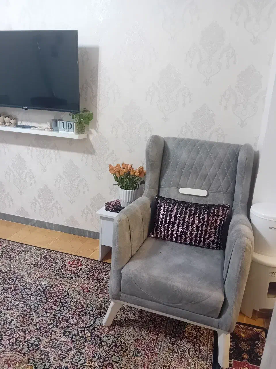 مبل هفت نفره|مبلمان خانگی و میز عسلی|فومن, |دیوار