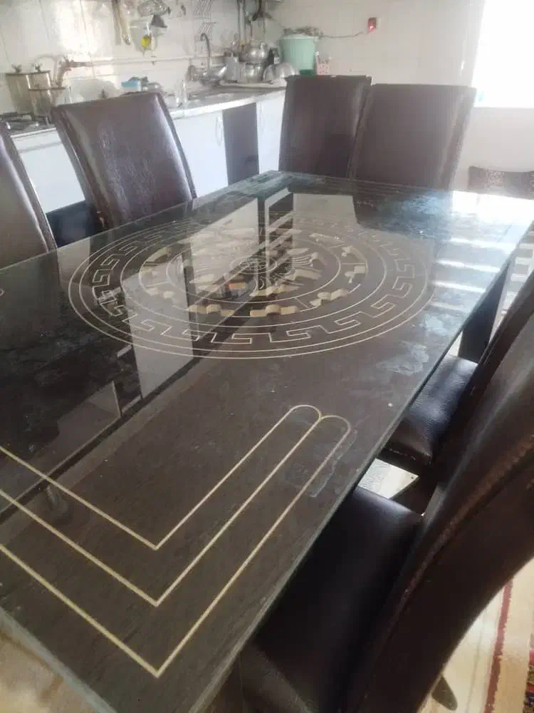 میزصندلی در حد نو|میز و صندلی غذاخوری|آبدانان, |دیوار