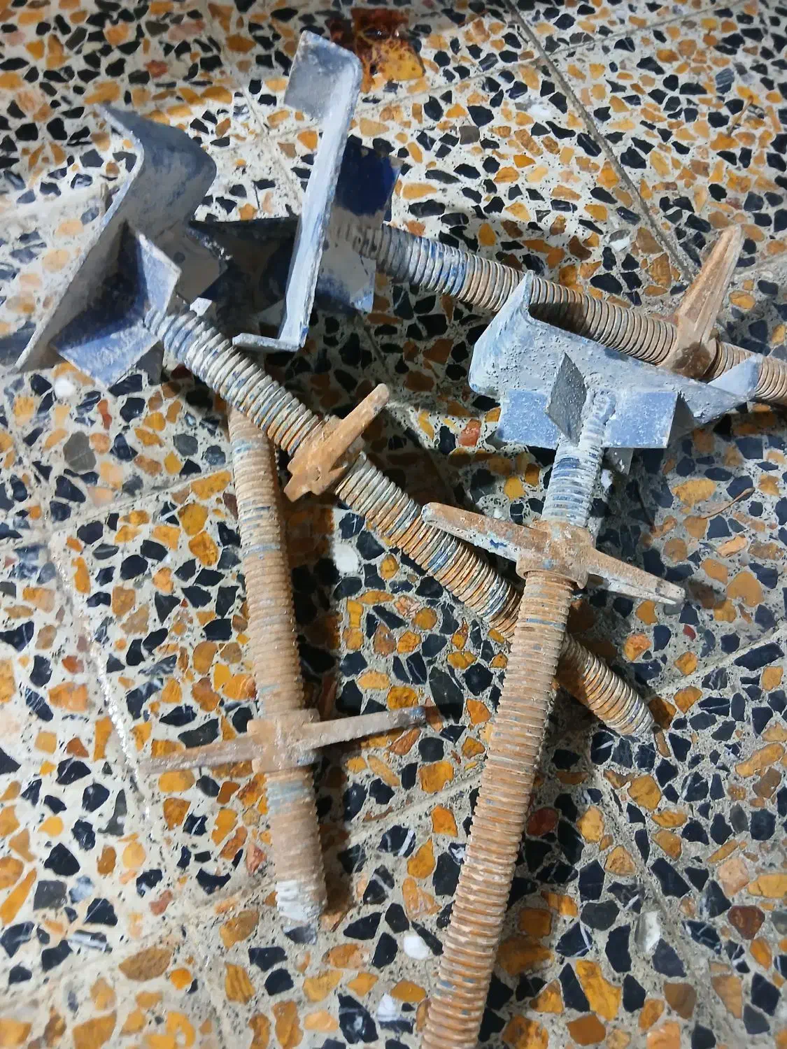 تعداد زیادی سرجک  سالم|ابزارآلات|خرم‌آباد, |دیوار