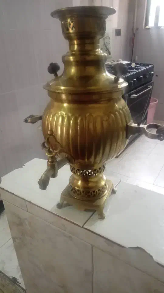 سماور زغالی درحد نو|کلکسیون اشیاء عتیقه|گرگان, |دیوار