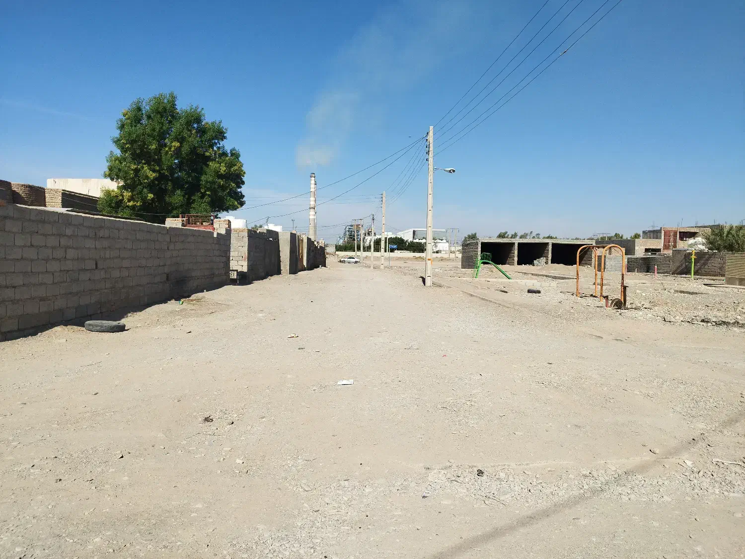 منزل مسکونی دونبش روبروی پاک شهرک شهید کلاهدوز|فروش خانه و ویلا|بمپور, |دیوار