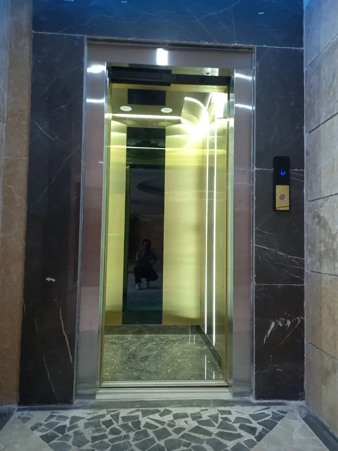 فروشگاه آسانسور و بالابر عاشقی|خدمات پیشه و مهارت|اندیشه, اندیشه فاز ۱|دیوار