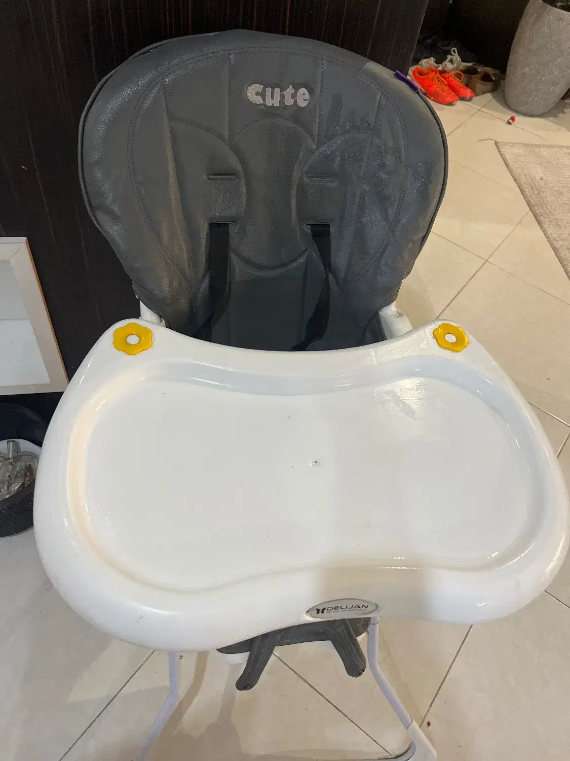 میز وصندلی غذای کودک|میز و صندلی غذاخوری|بجنورد, |دیوار