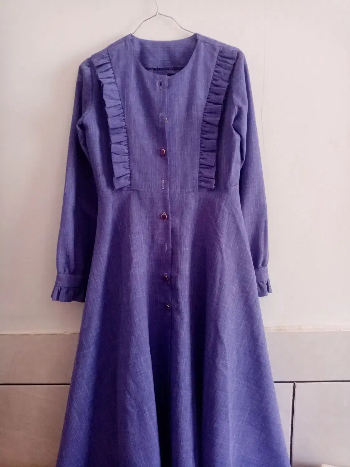 لباس زنانه|لباس|فردوس (خراسان), |دیوار