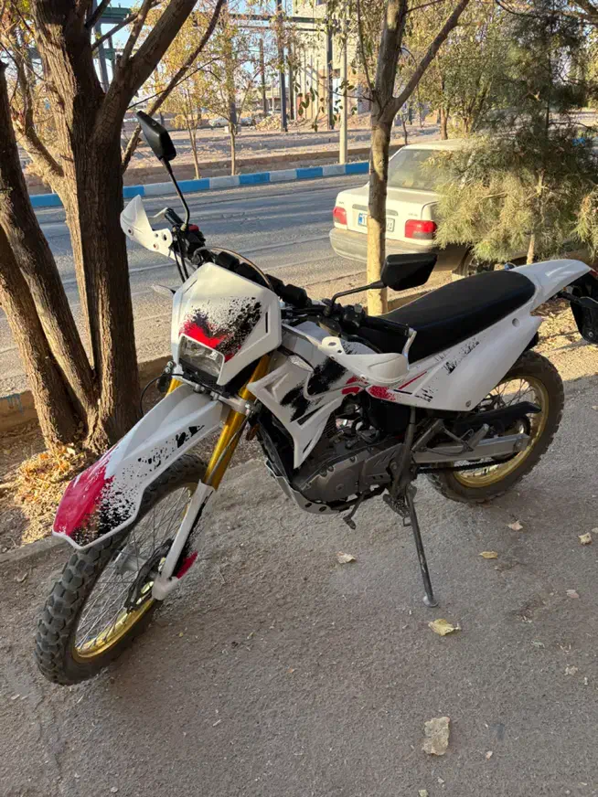 تریل روان ۲۰۰|موتورسیکلت|کرمان, |دیوار