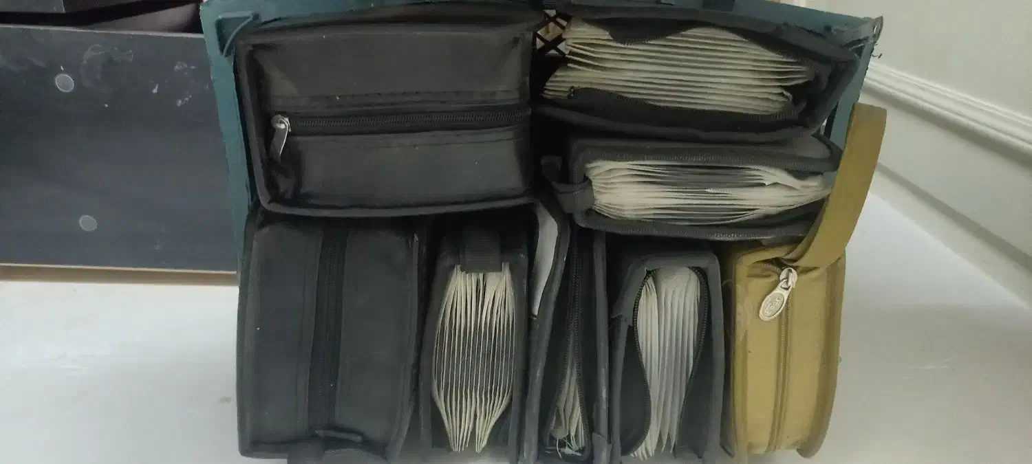 بیش از هزار فیلم سینمایی|فیلم و موسیقی|قم, چهار امامزاده|دیوار